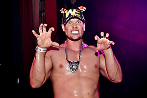 Jun 28 - WE Party Kiss Me Tiger