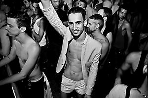 Jun 28 - WE Party Kiss Me Tiger