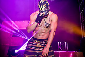 Jun 28 - WE Party Kiss Me Tiger
