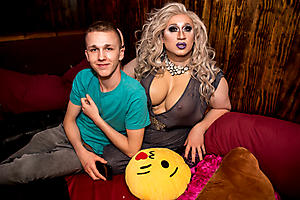 Oct 3 - In Bed With Popcorn @ Heaven